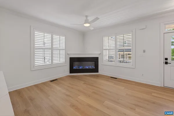 $3,375 | 1003 King Street, Charlottesville, VA 22903