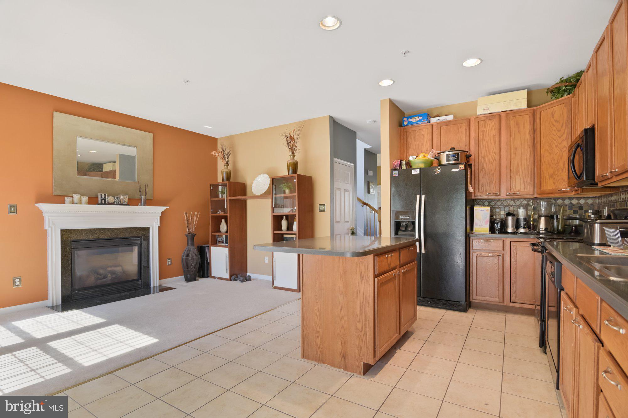 716 Cardiff Circle Edgewood, MD 21040 - Photo 6 of 26 Kitchen