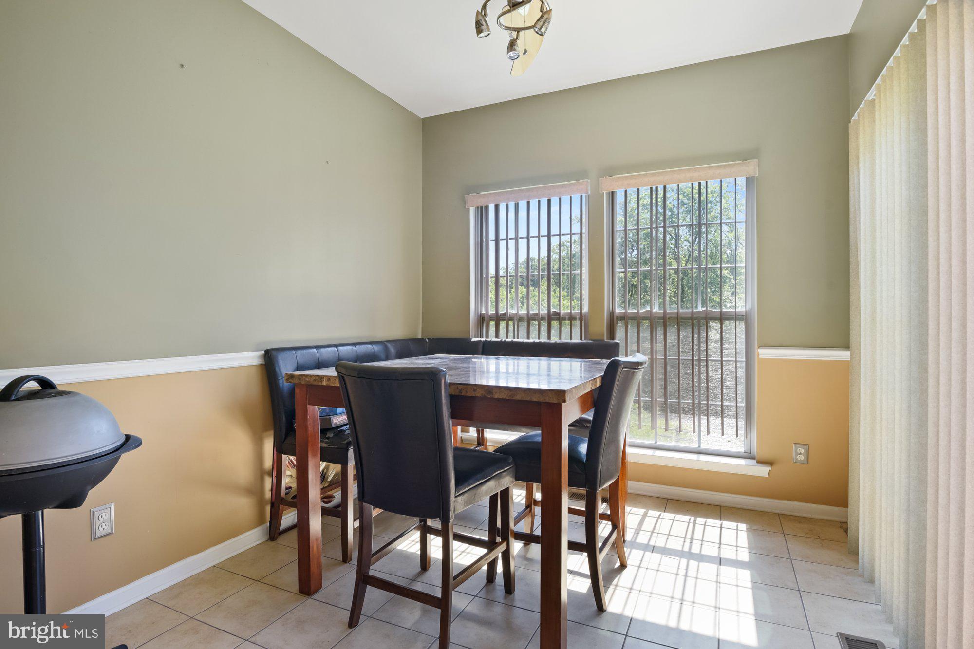 716 Cardiff Circle Edgewood, MD 21040 - Photo 8 of 26 Dining Room