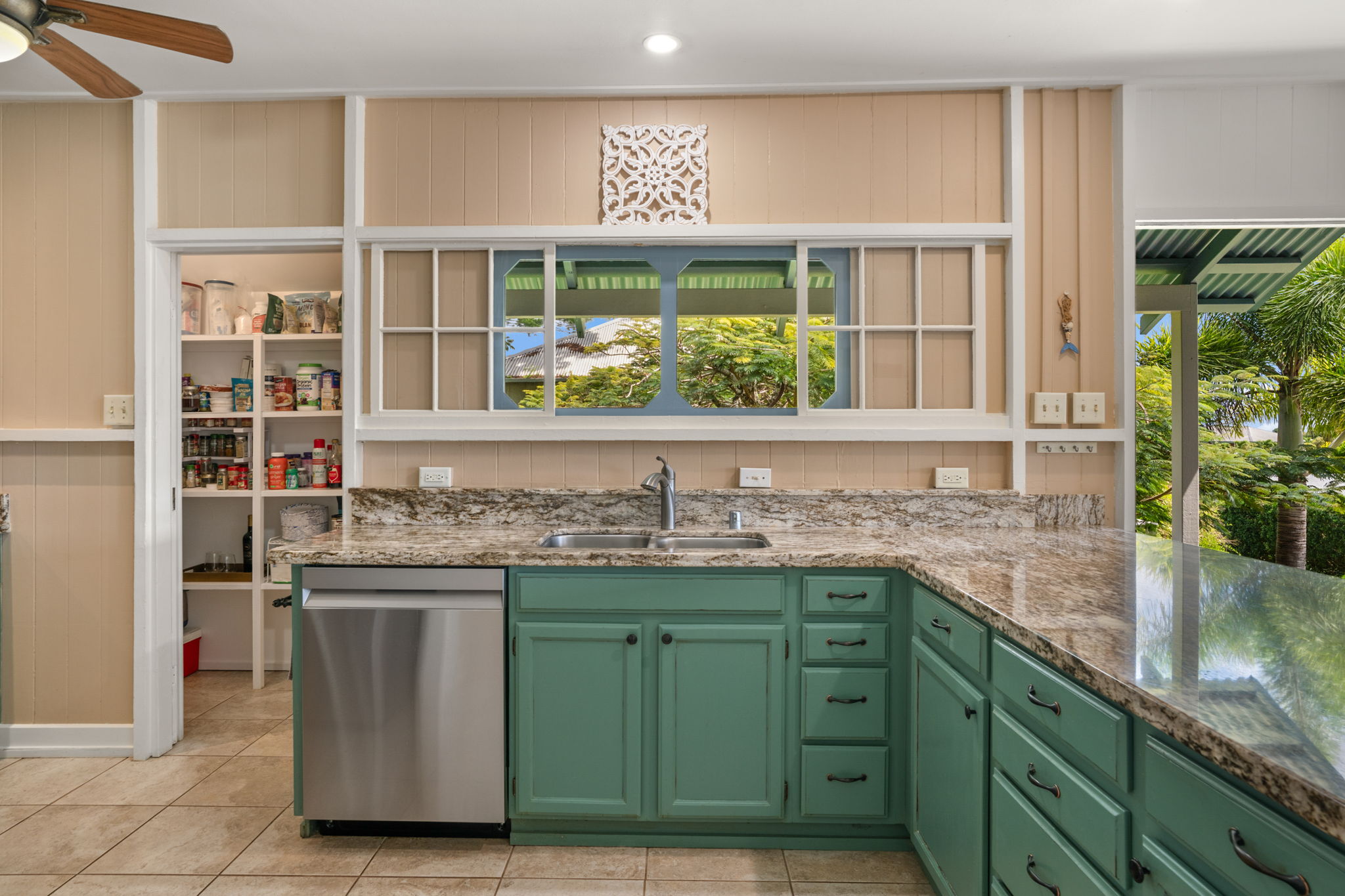 4802 B Puuwai Road Kalaheo, HI 96741 - Photo 13 of 30 Gallery Image 13