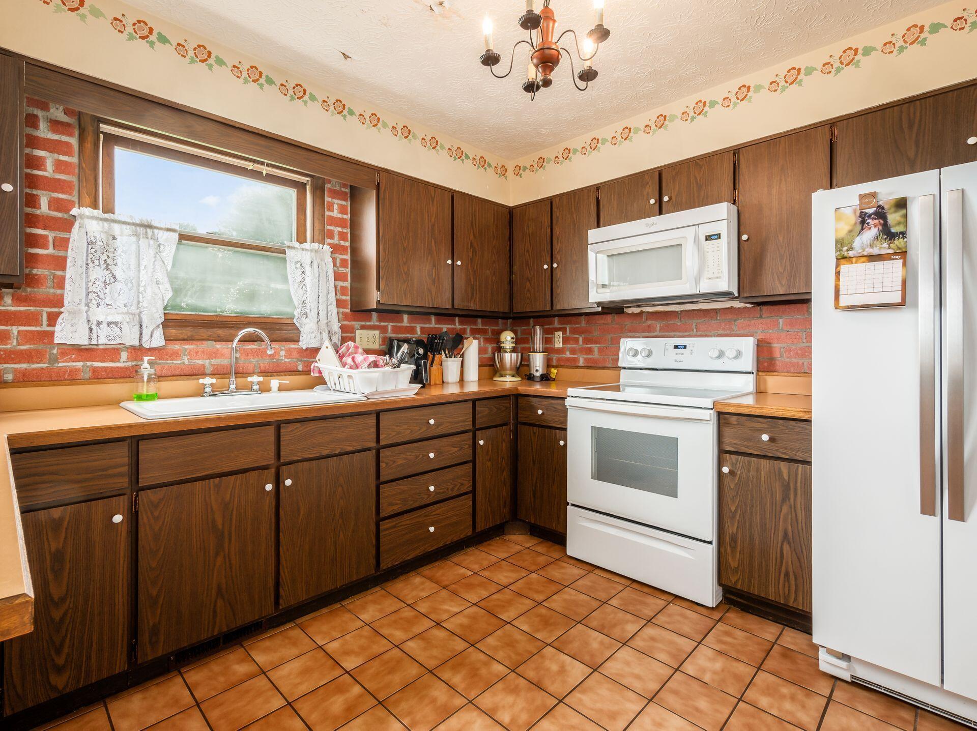 7575 Calhoun Road Ostrander, OH 43061 - Photo 2 of 57 Kitchen