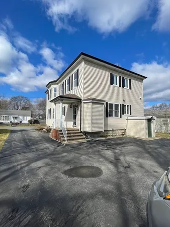 $2,700 | 63-65 Vaillancourt Street, Unit 2, Taunton, MA 02780