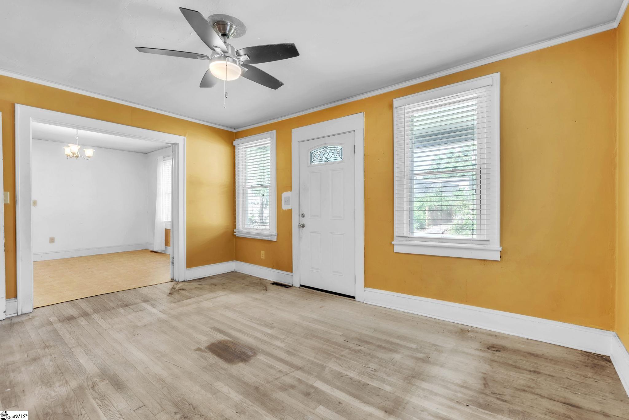 10 Eastlan Drive Greenville, SC 29607 - Photo 4 of 25