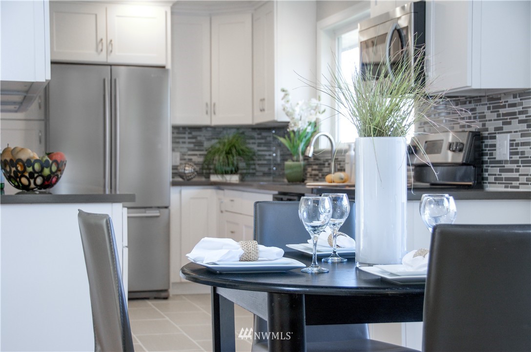 13020 Southeast 151st Street Renton, WA 98058 - Photo 13 of 25 Gallery Image 13