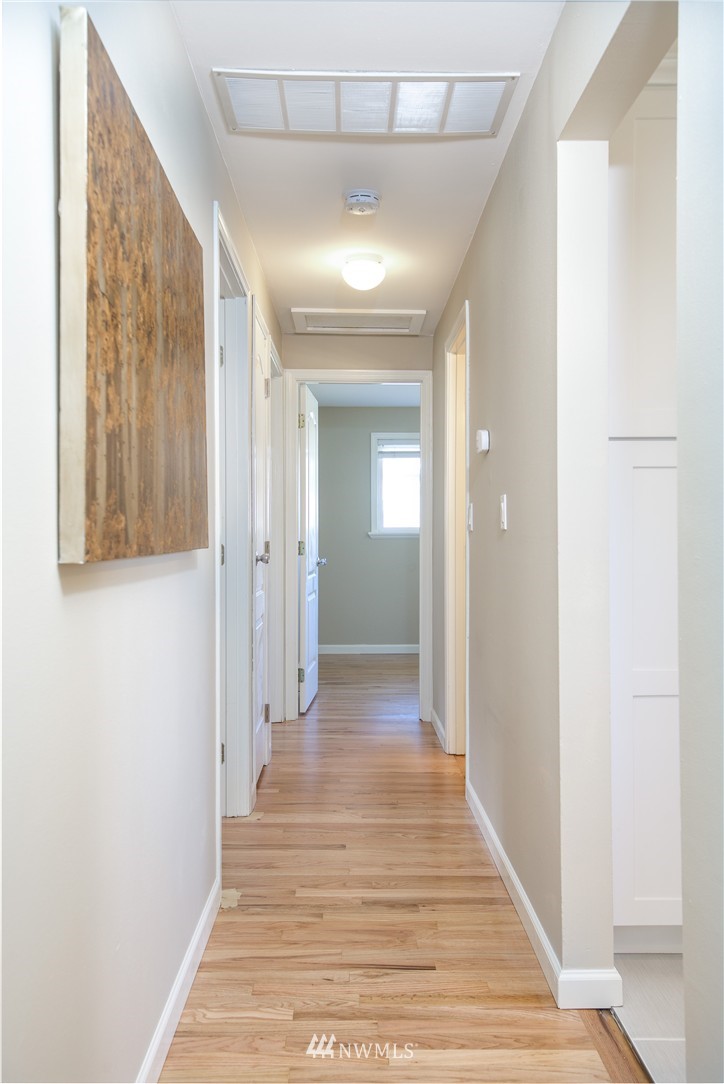 13020 Southeast 151st Street Renton, WA 98058 - Photo 17 of 25 Gallery Image 17