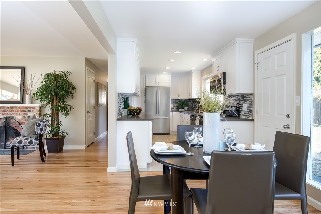 13020 Southeast 151st Street Renton, WA 98058 - Photo 6 of 25 Gallery Image 6