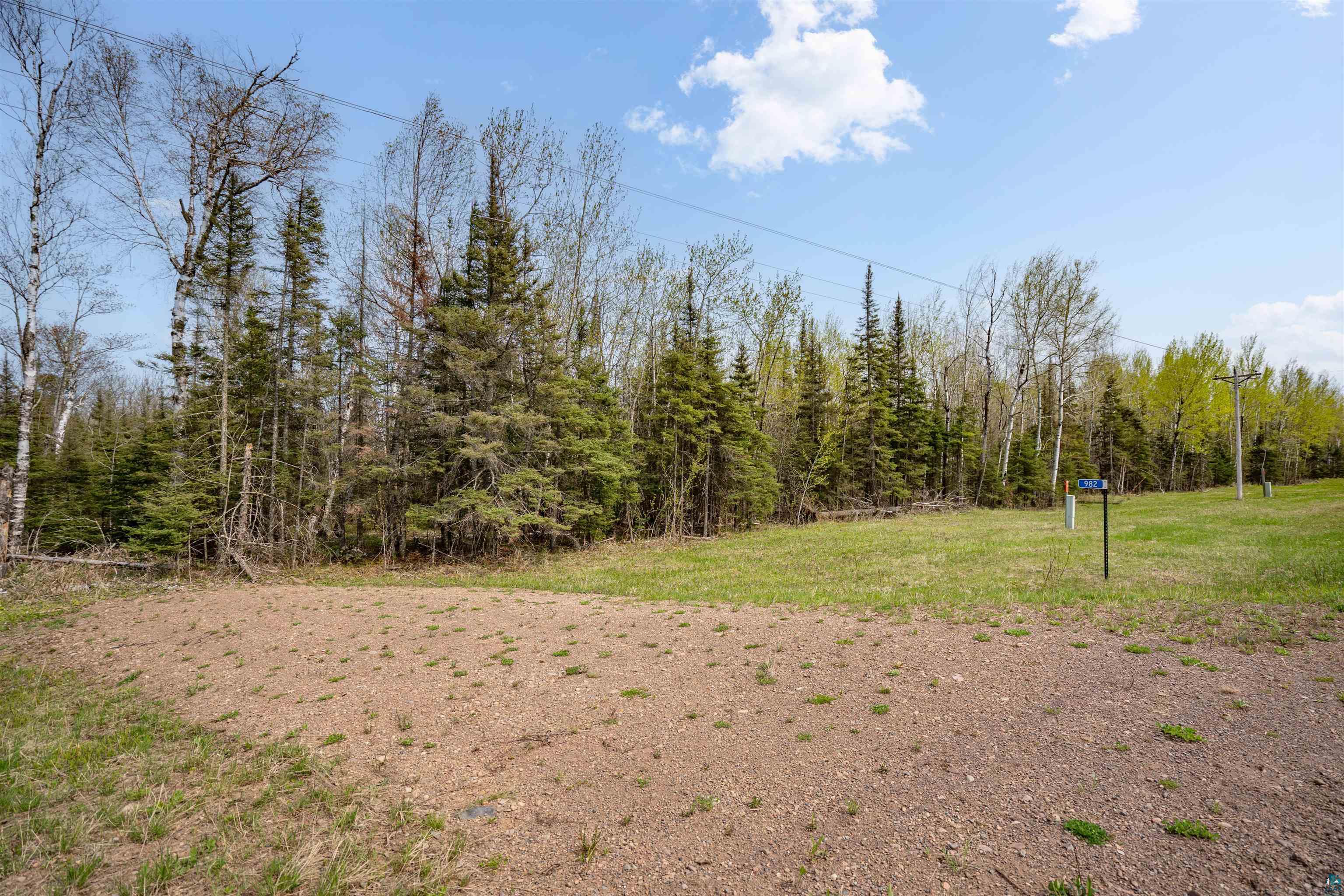 982 Isackson Road Two Harbors, MN 55616 - Photo 8 of 10
