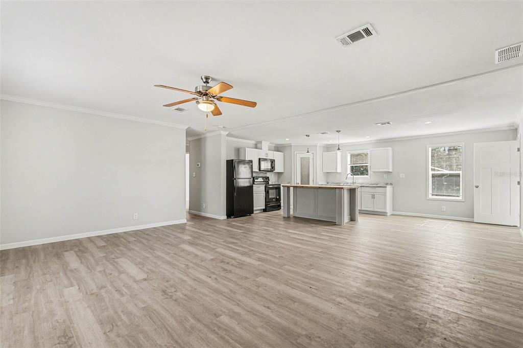23950 Bass Road Astor, FL 32102 - Photo 4 of 16