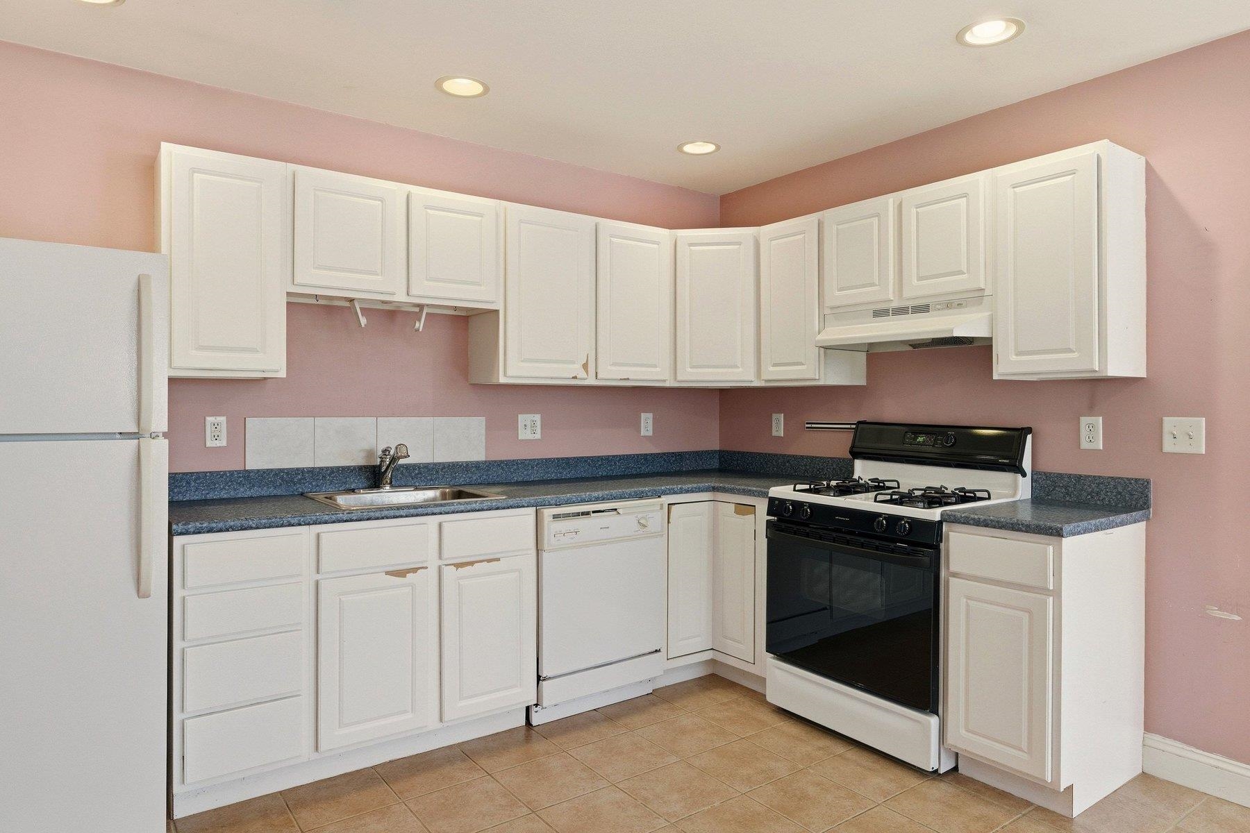 95 Court Street, Unit 1 Exeter, NH 03833 - Photo 9 of 21