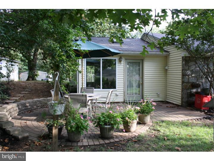 29 Woodview Road Malvern, PA 19355 - Photo 3 of 15 Patio