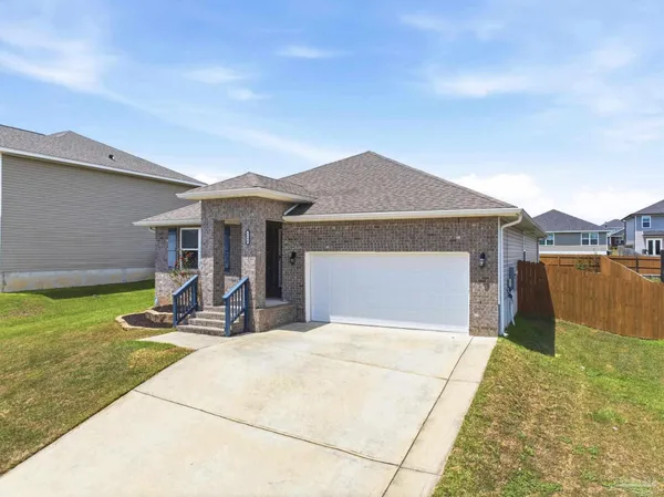 $1,995 | 5598 Guinevere Lane, Milton, FL 32583