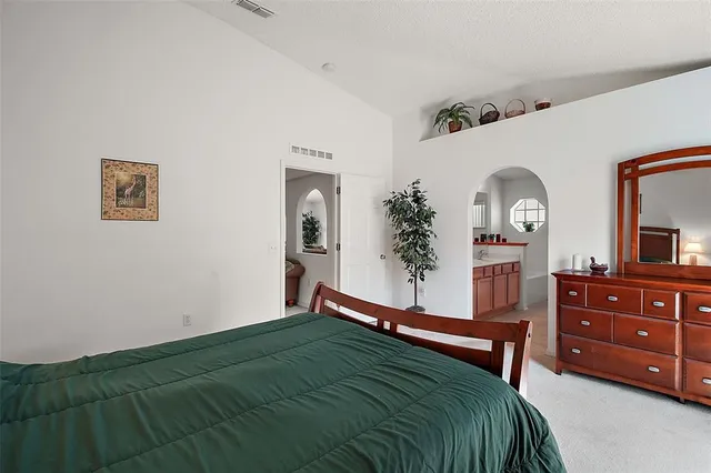 $329,900 | Undisclosed Address, Eustis, FL 32726