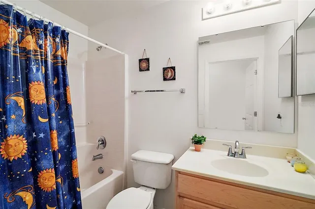 $329,900 | Undisclosed Address, Eustis, FL 32726