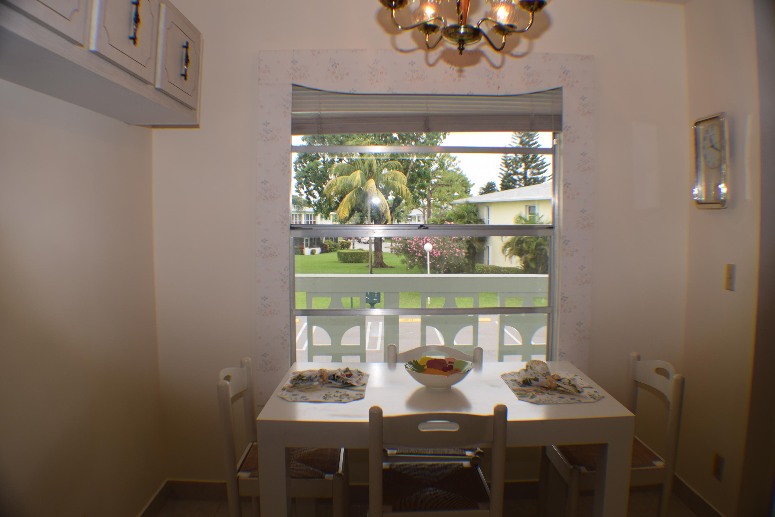 2820 Southwest 13th Street, Unit 203 Delray Beach, FL 33445 - Photo 6 of 44 Kitchen