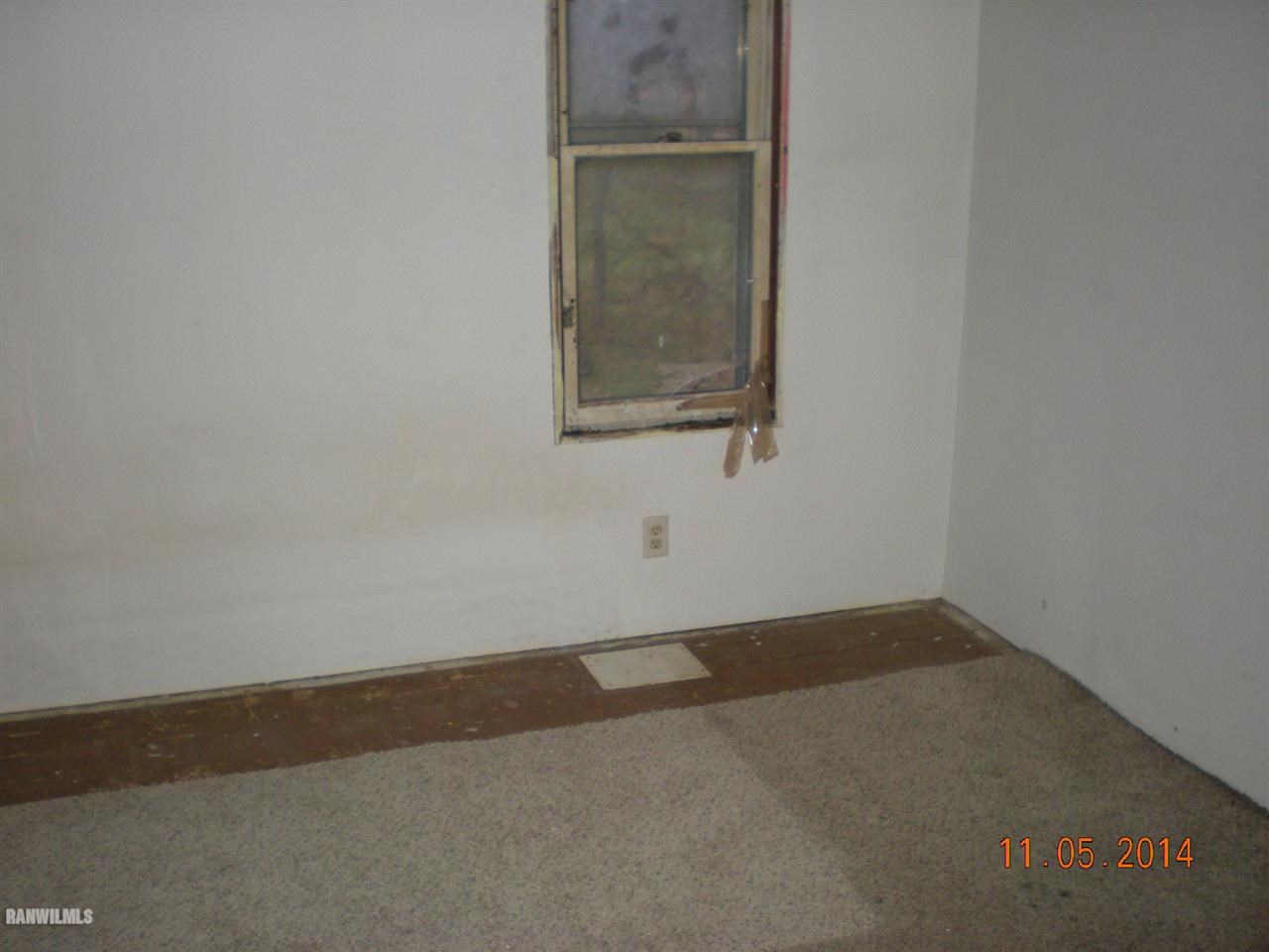 12815 Blue Goose Road Morrison, IL 61270 - Photo 16 of 20 a view of a small space