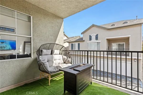 $445,000 | 20000 Plum Canyon Road, Unit 1125, Saugus, CA 91350