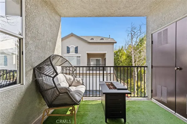 $445,000 | 20000 Plum Canyon Road, Unit 1125, Saugus, CA 91350