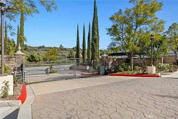 $445,000 | 20000 Plum Canyon Road, Unit 1125, Saugus, CA 91350