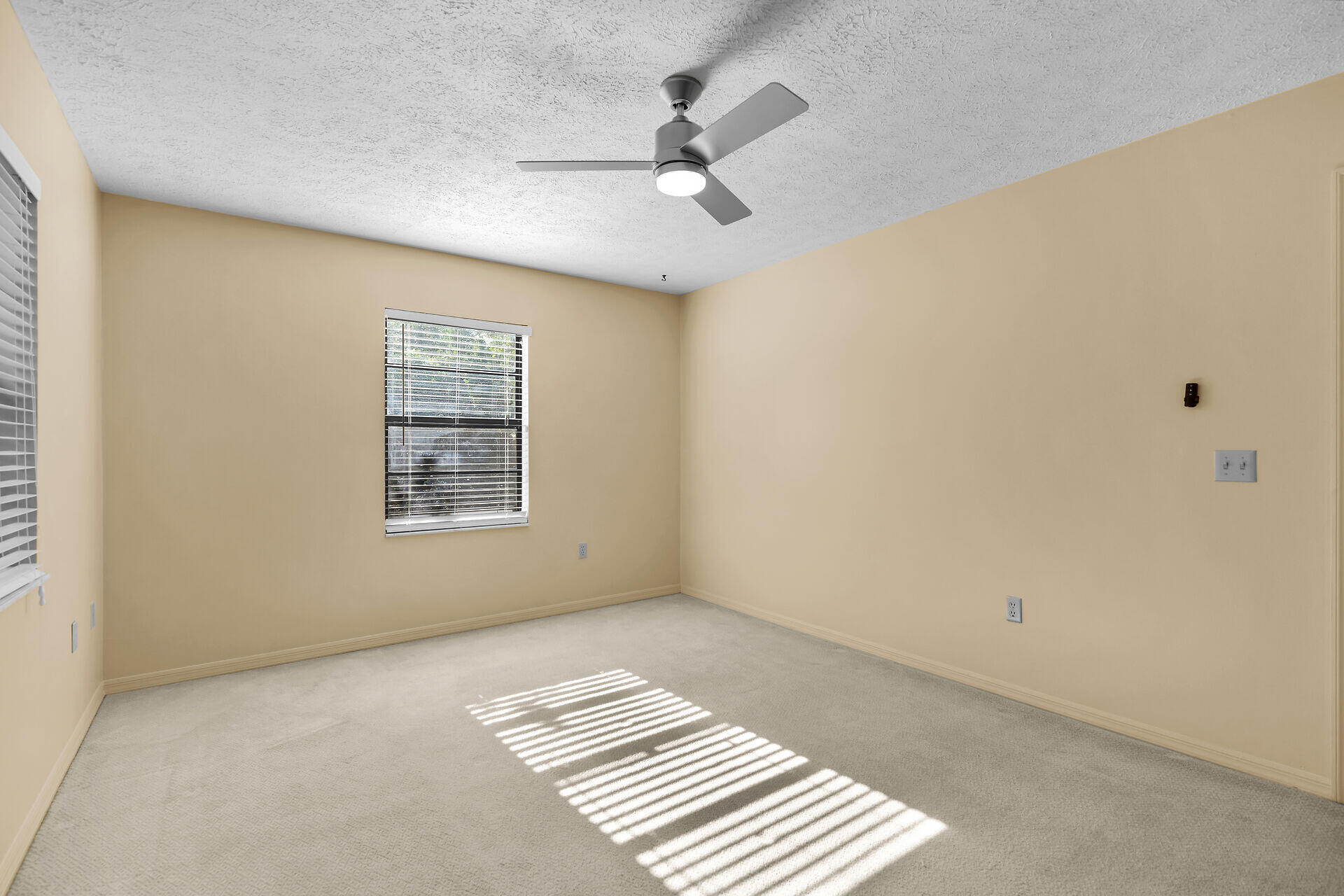 370 Cocoanut Avenue Marathon, FL 33050 - Photo 31 of 49 Main Bedroom