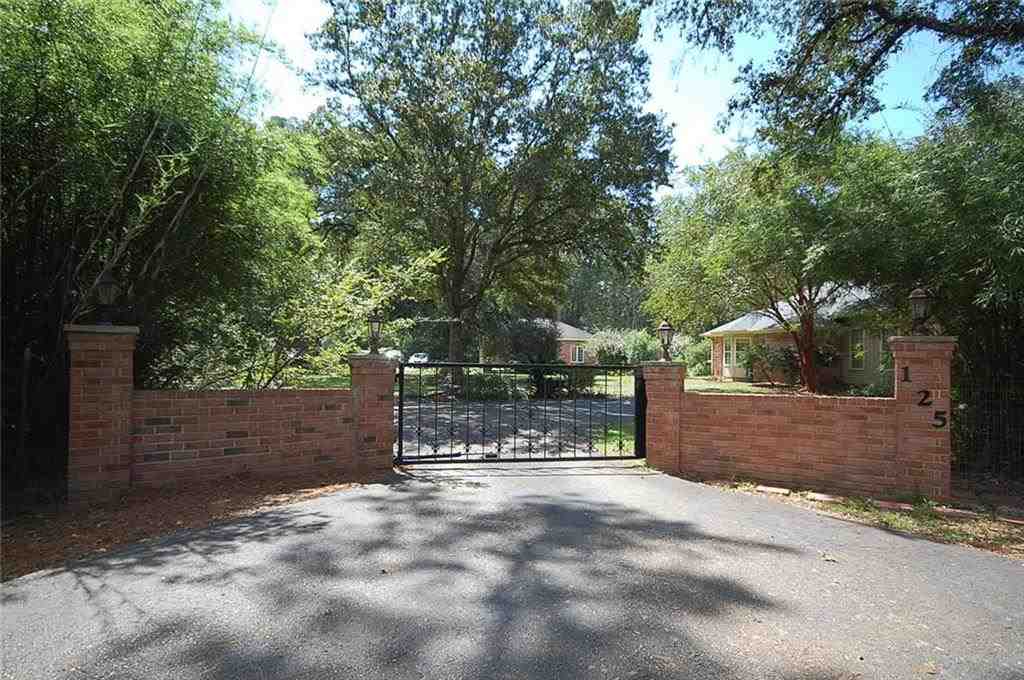 125 Dummyline Road Madisonville, LA 70447 - Photo 3 of 26 Gallery Image 3