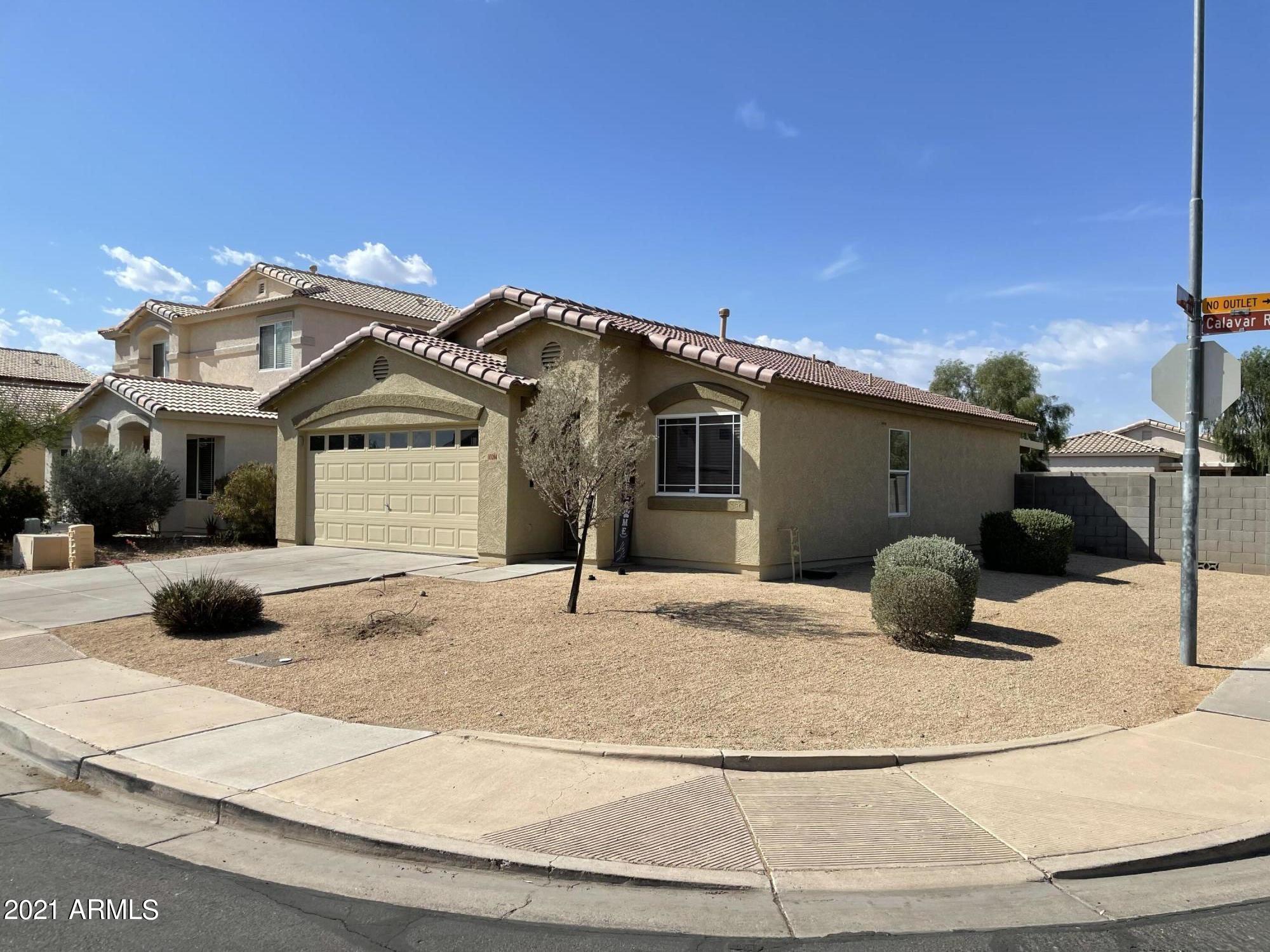 13204 West Calavar Road Surprise, AZ 85379 - Photo 2 of 9 IMG_5735_photo