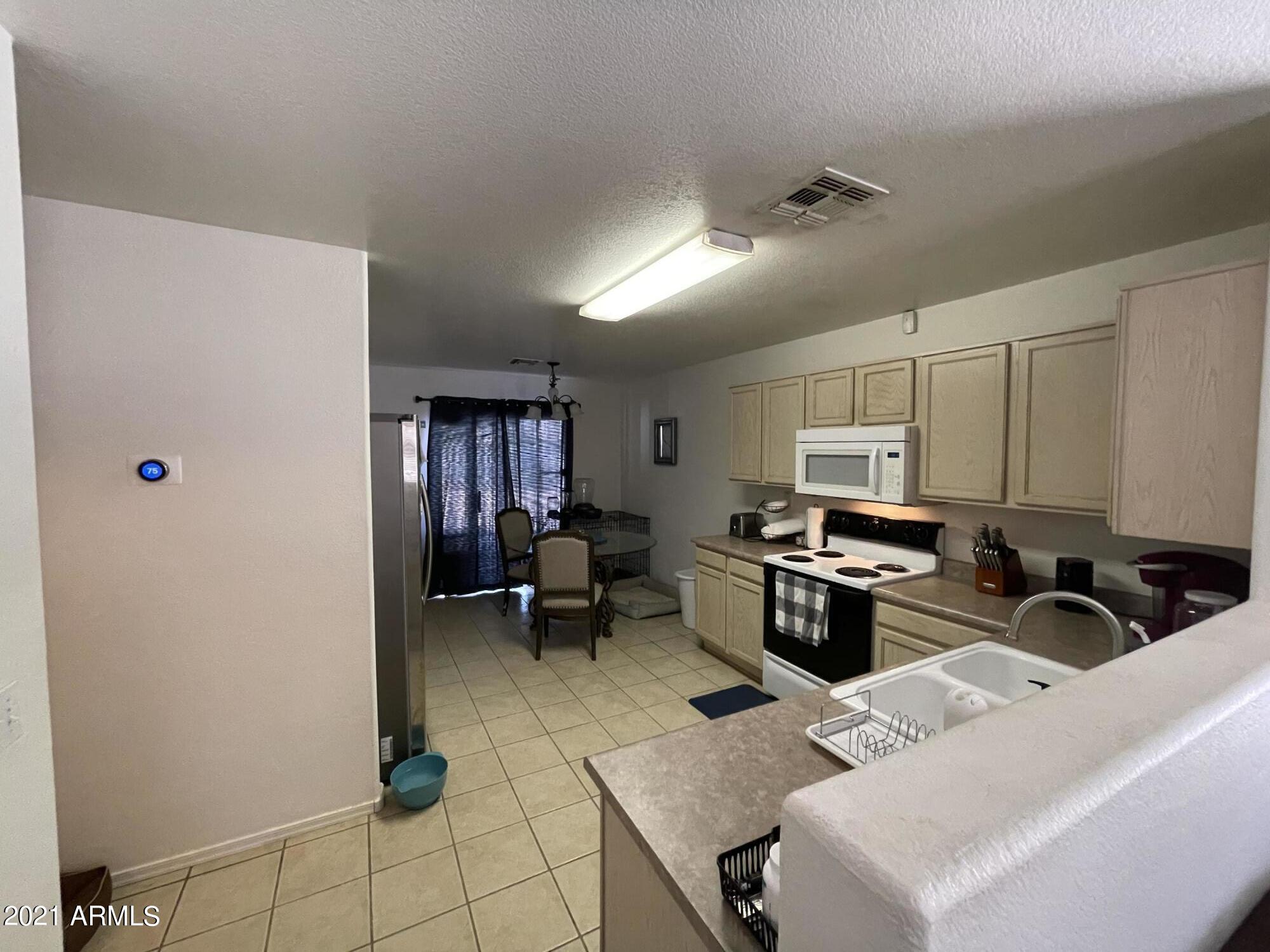 13204 West Calavar Road Surprise, AZ 85379 - Photo 6 of 9 IMG_5756_photo