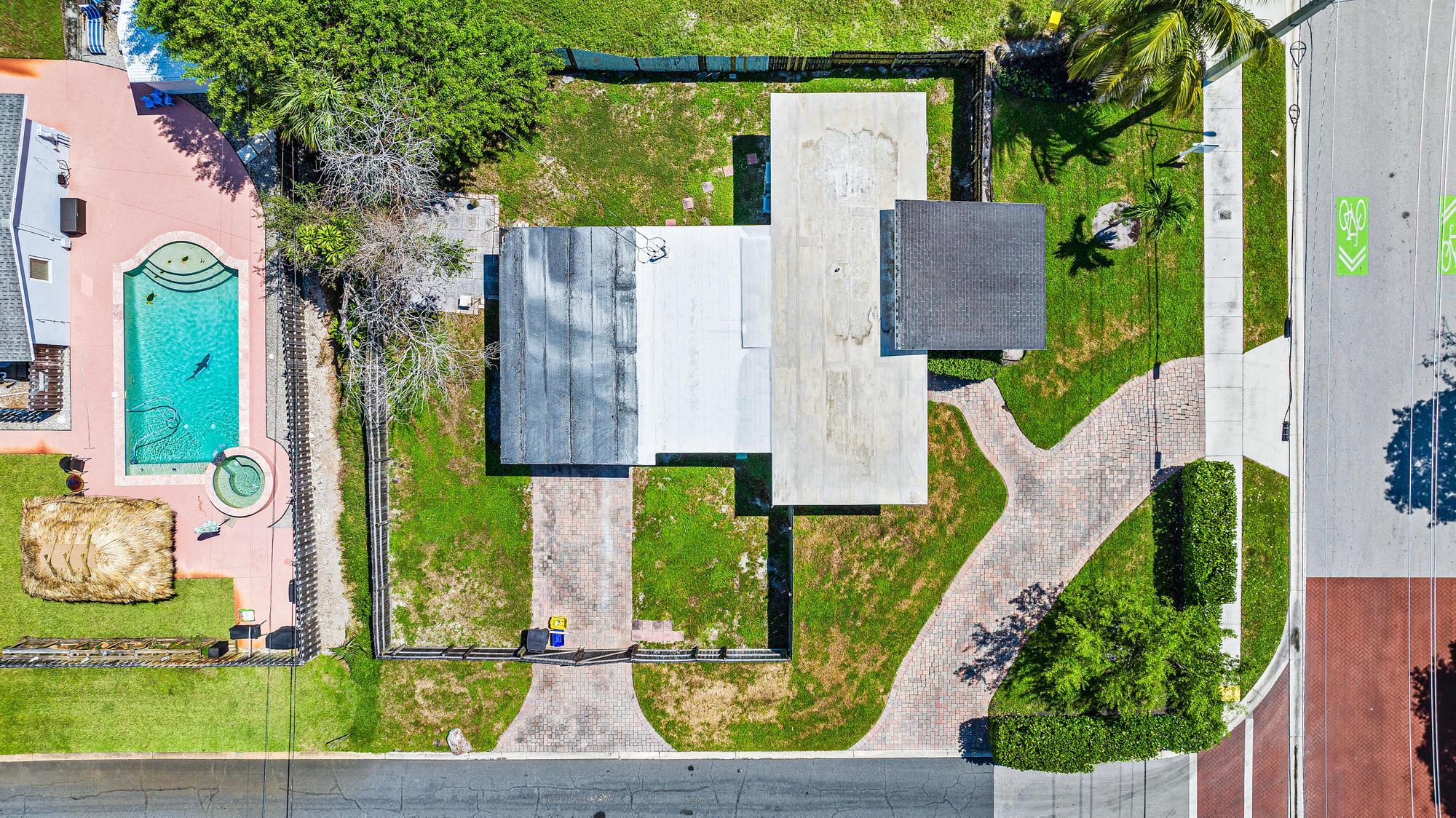 375 Gregory Road West Palm Beach, FL 33405 - Photo 18 of 22 375 Gregory Rd-25