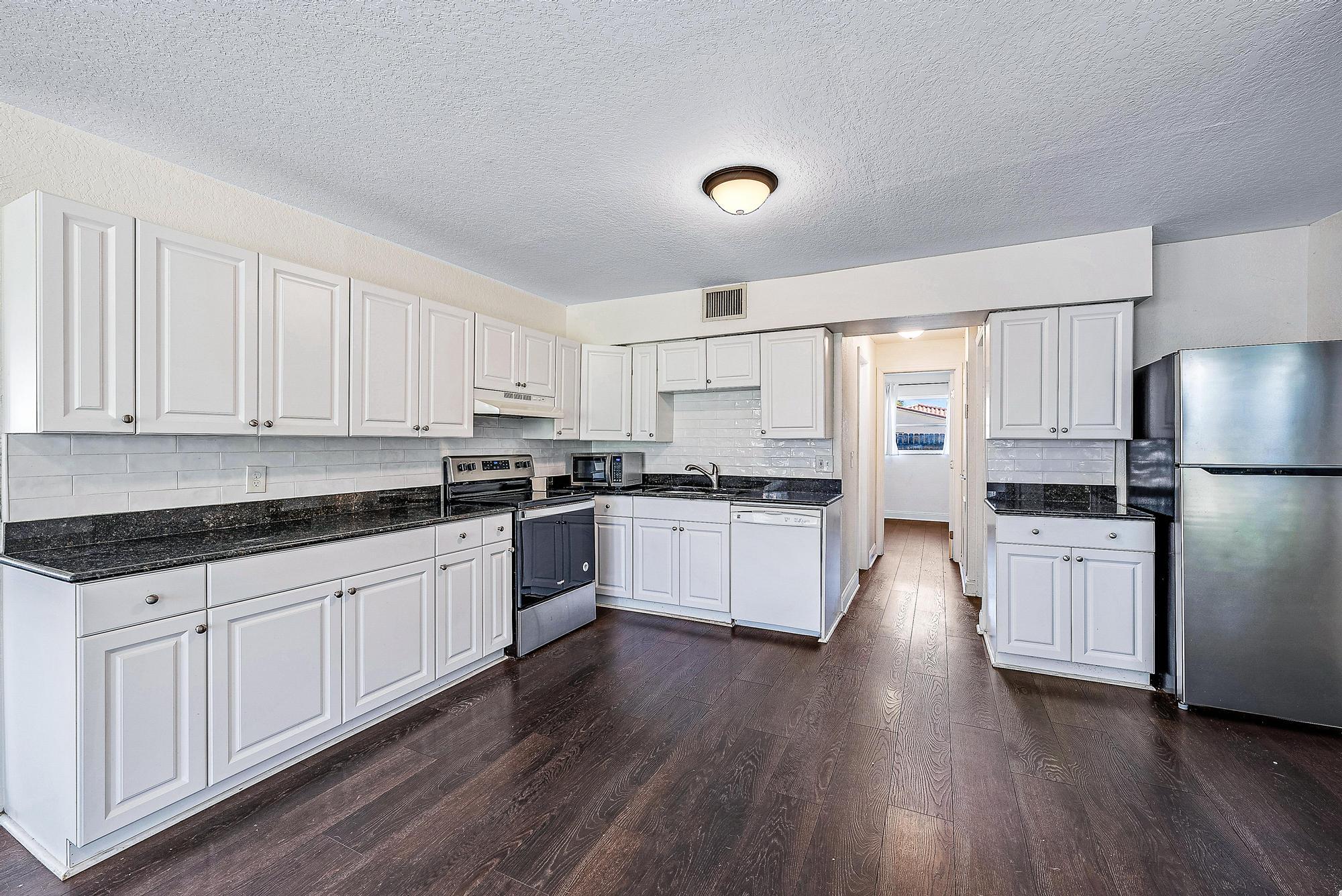 375 Gregory Road West Palm Beach, FL 33405 - Photo 5 of 22 375 Gregory Rd-3