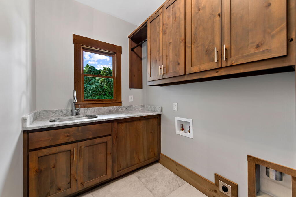 269 State Street Blue Ridge, GA 30513 - Photo 70 of 118 Gallery Image 70