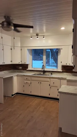 $375,000 | 6222 Highway 42, Fallsburg, NY 12788