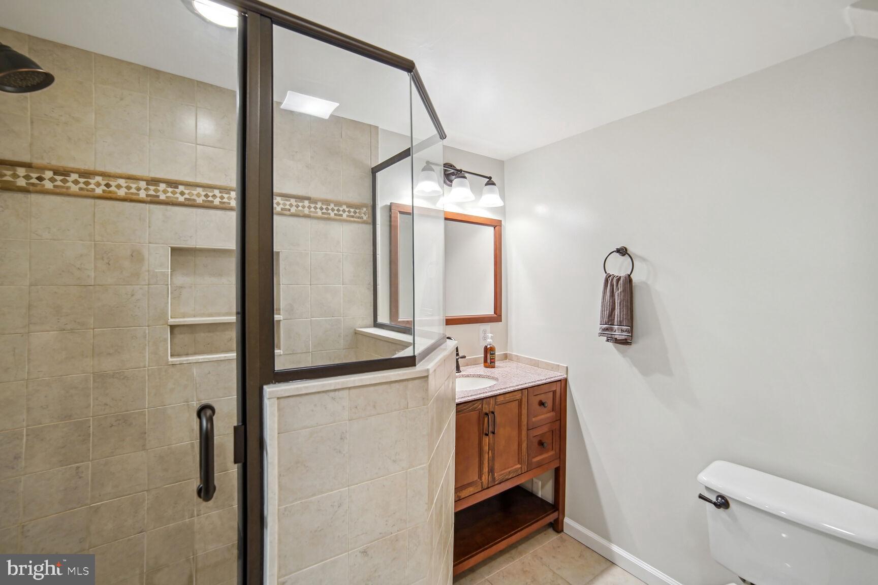 5910 Windham Road Laurel, MD 20707 - Photo 15 of 20 Full bath lower level