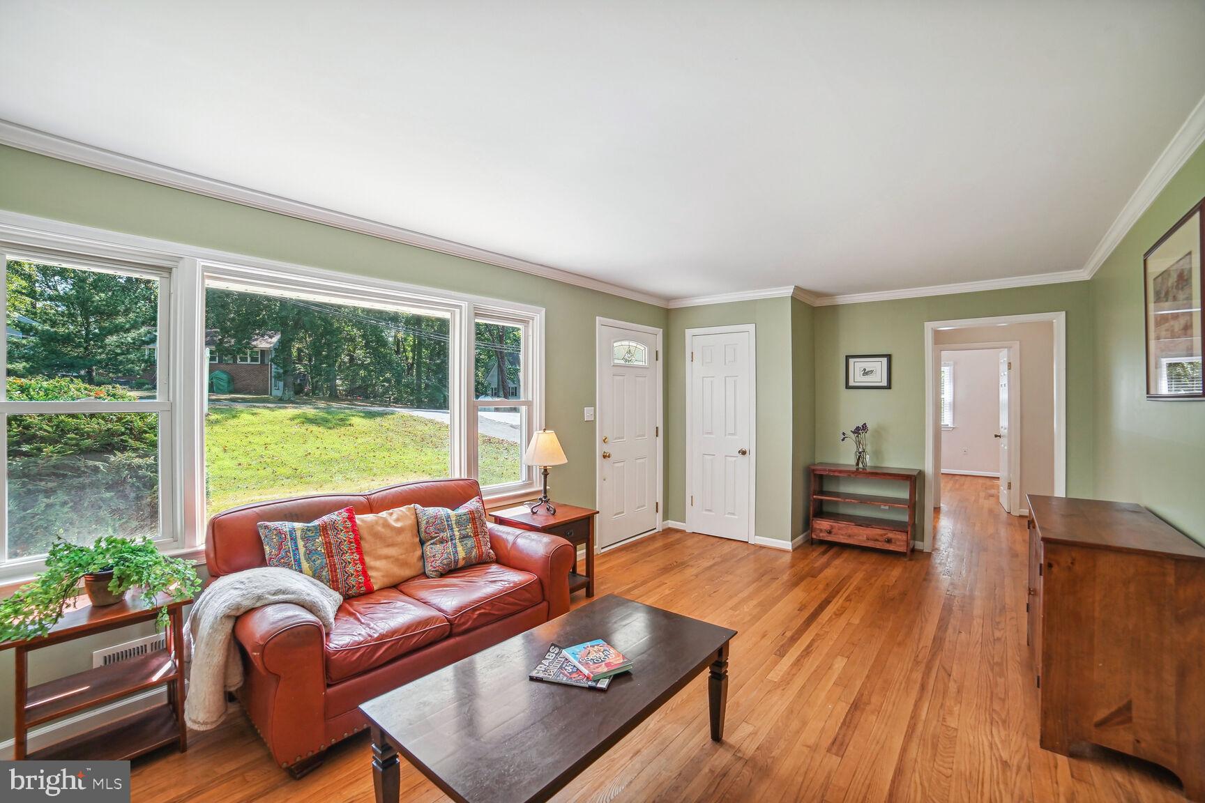 5910 Windham Road Laurel, MD 20707 - Photo 2 of 20 Living Room