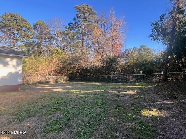 653 Wimbish Road Macon, GA 31210 - Photo 8 of 46 5