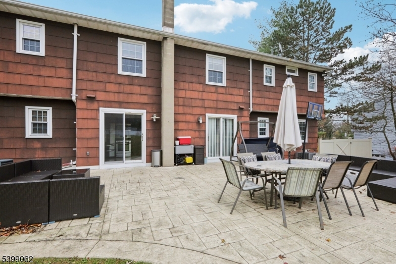 822 Pompton Avenue Cedar Grove, NJ 07009 - Photo 46 of 50