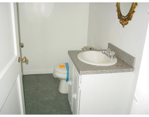 100 Worcester Road Charlton, MA 01507 - Photo 9 of 11