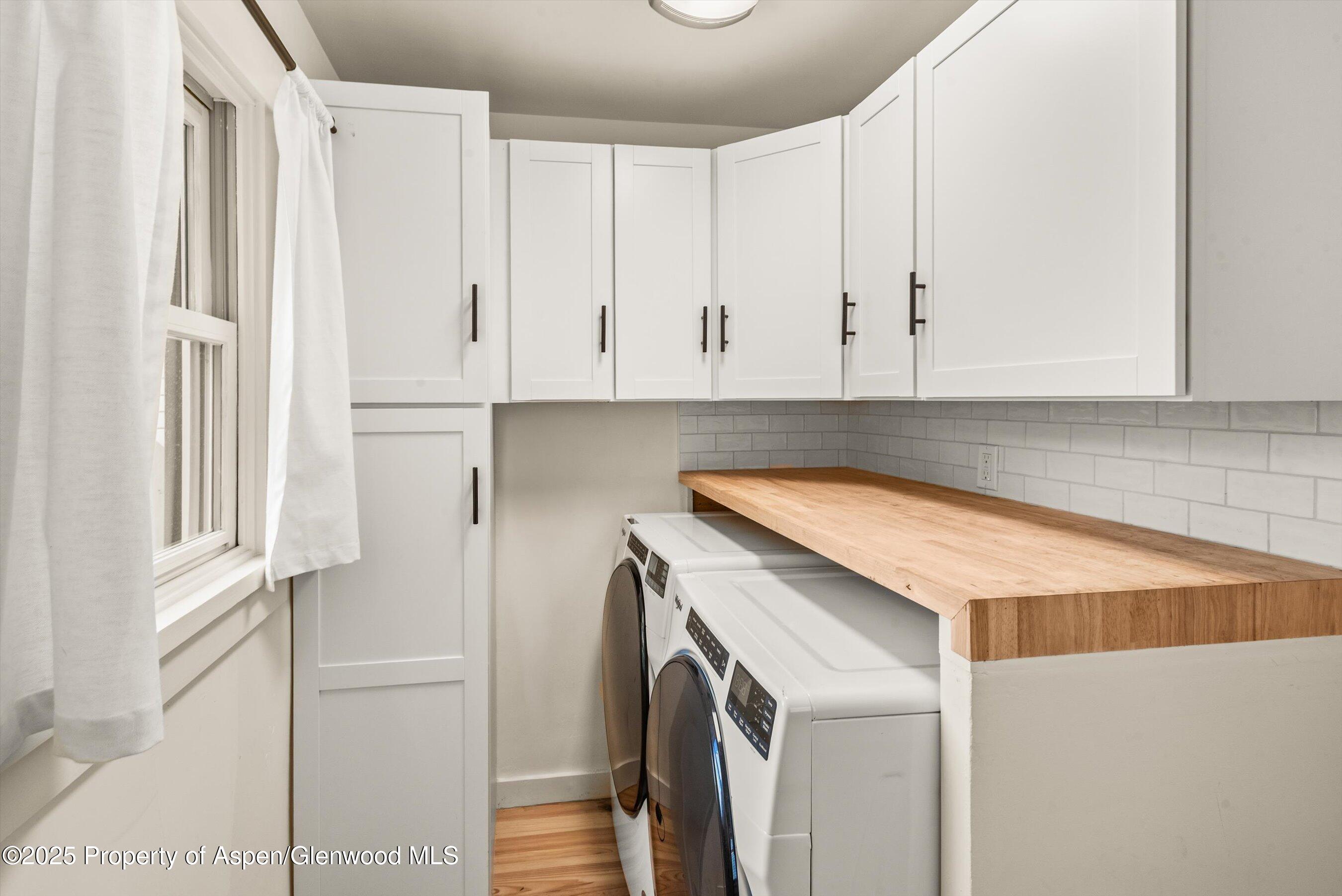 500 West Francis Street, Unit CARRIAGE HOUSE Aspen, CO 81611 - Photo 14 of 19 a view of walk in closet with window