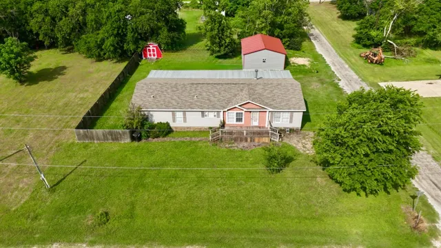 $275,000 | 845 Caldwell Street, Lexington, TX 78947
