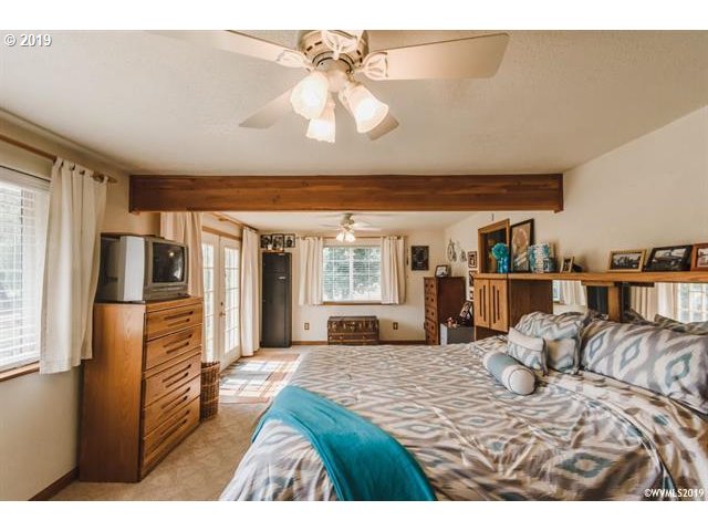 33322 Tennessee Road Southeast Lebanon, OR 97355 - Photo 14 of 32 Gallery Image 14