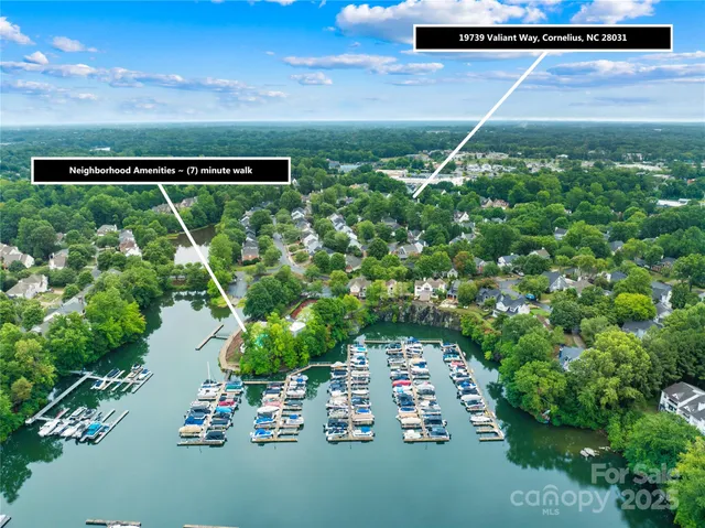 a view of a tennis court