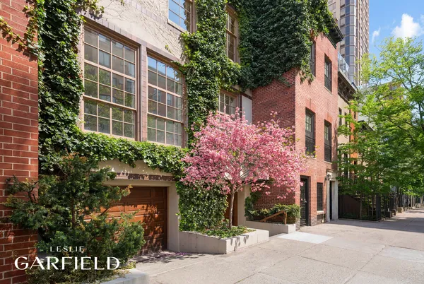 $7,200,000 | 432 East 84th Street | Upper East Side