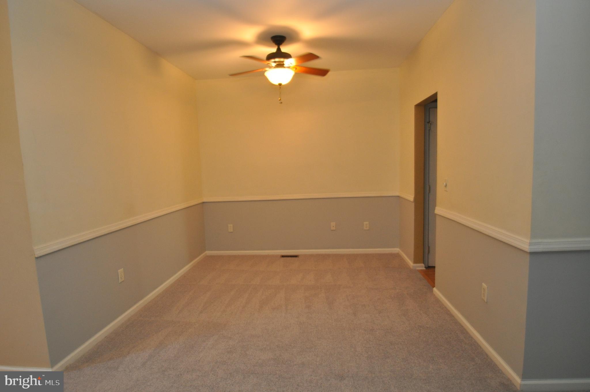 106 Castleton Road Delran, NJ 08075 - Photo 7 of 27