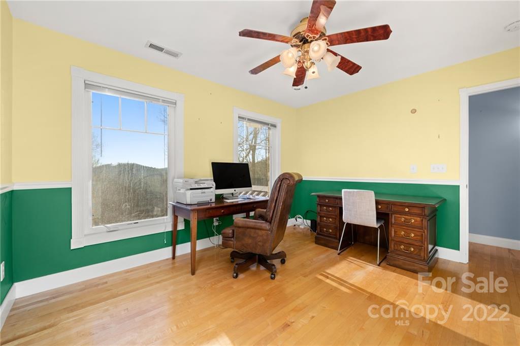 77 Ivy Cove Road Fairview, NC 28730 - Photo 27 of 40 Gallery Image 27