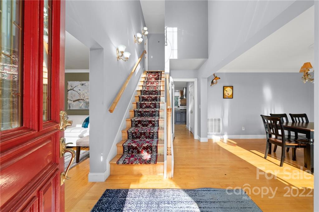 77 Ivy Cove Road Fairview, NC 28730 - Photo 7 of 40 Gallery Image 7