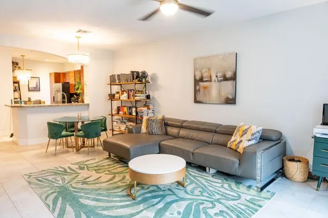 $2,650 | 2901 Northwest 126th Avenue, Unit 2327, Sunrise, FL 33323