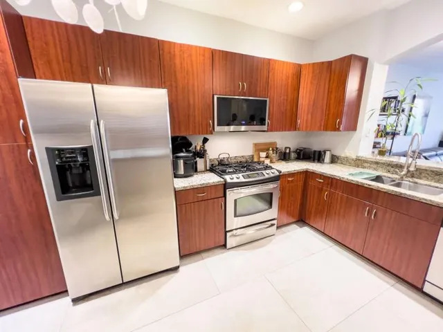 $2,650 | 2901 Northwest 126th Avenue, Unit 2327, Sunrise, FL 33323