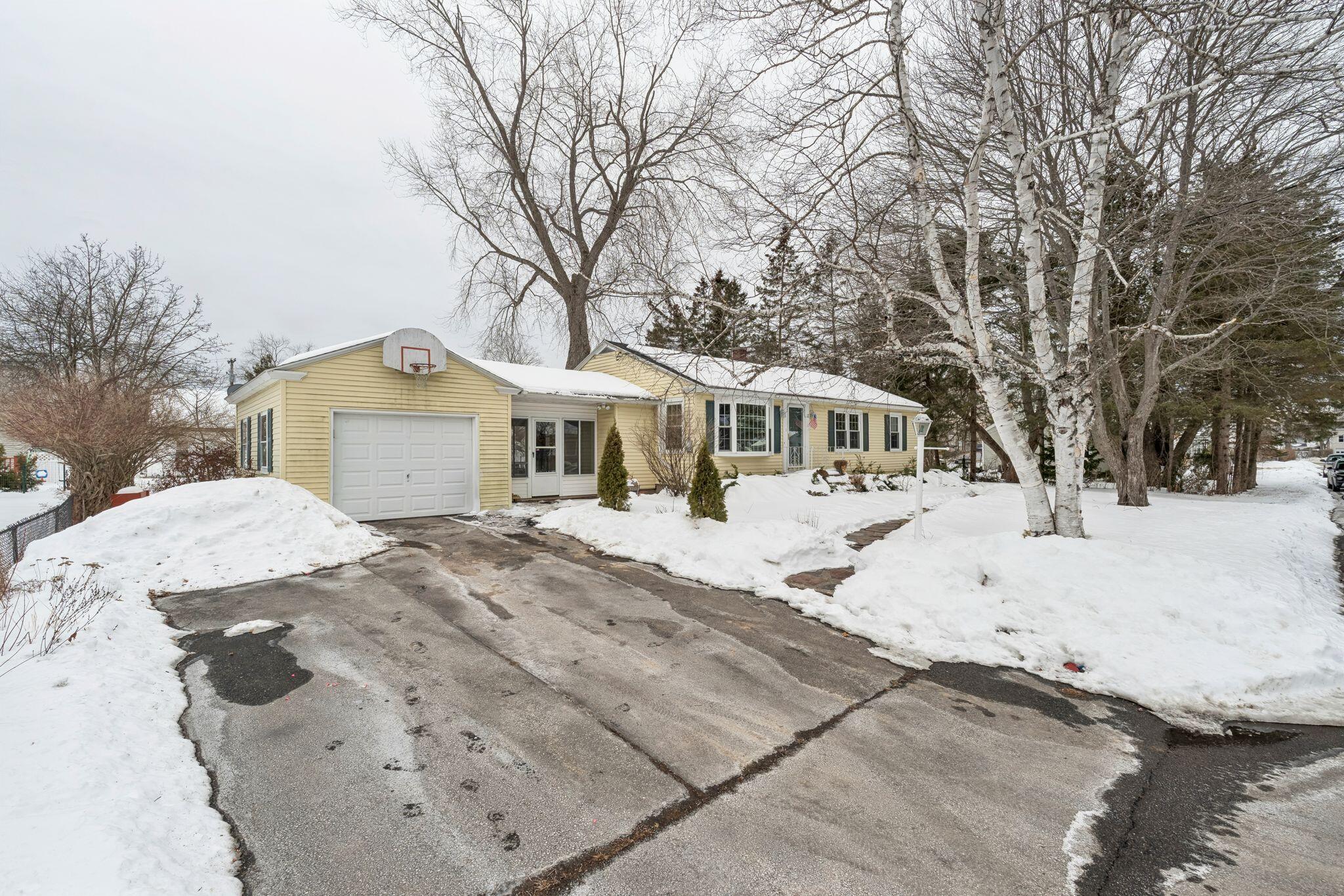 12 Sheltra Ave Exterior