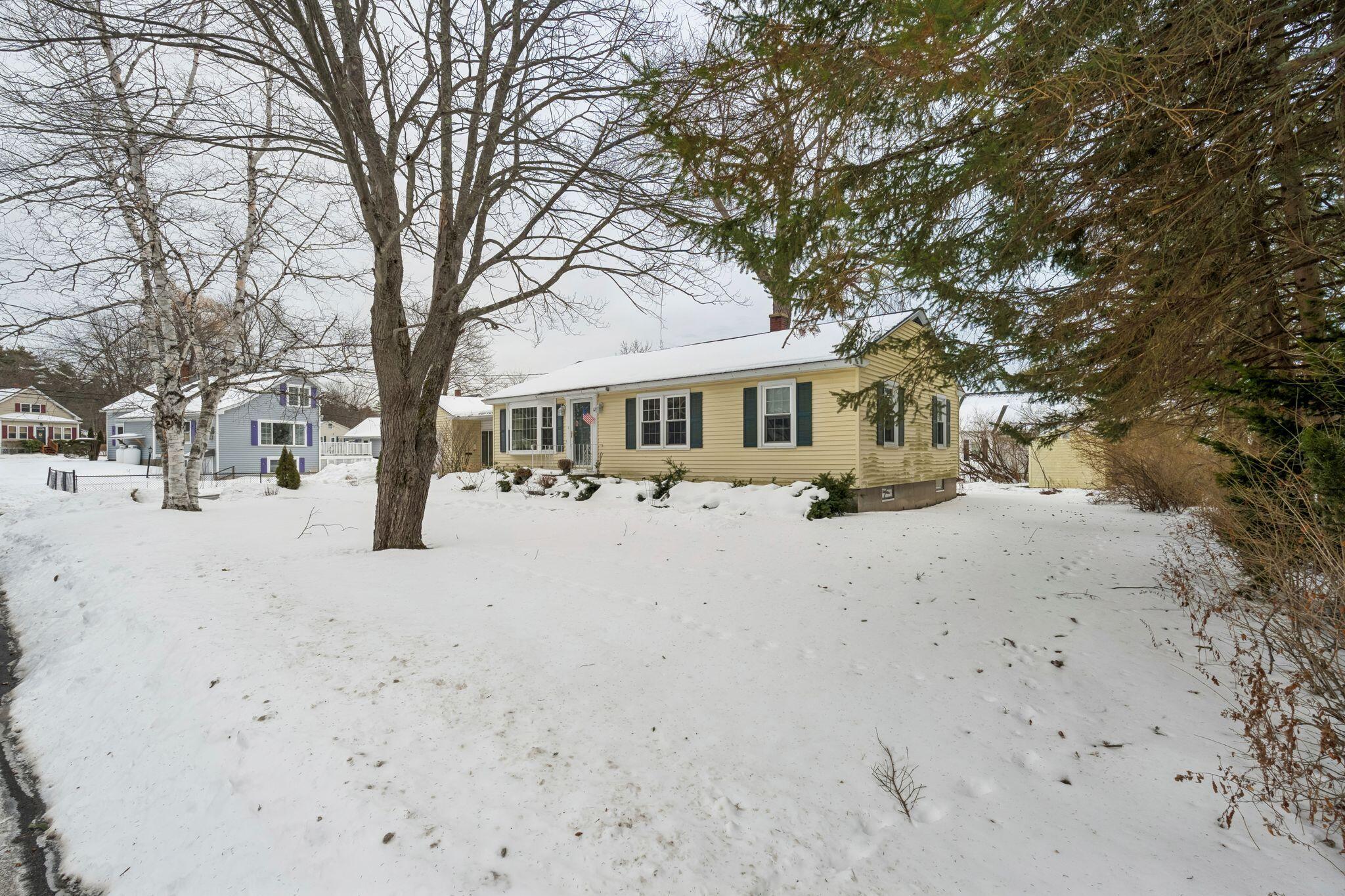 12 Sheltra Avenue Biddeford, ME 04005 - Photo 2 of 37 12 Sheltra Ave Exterior