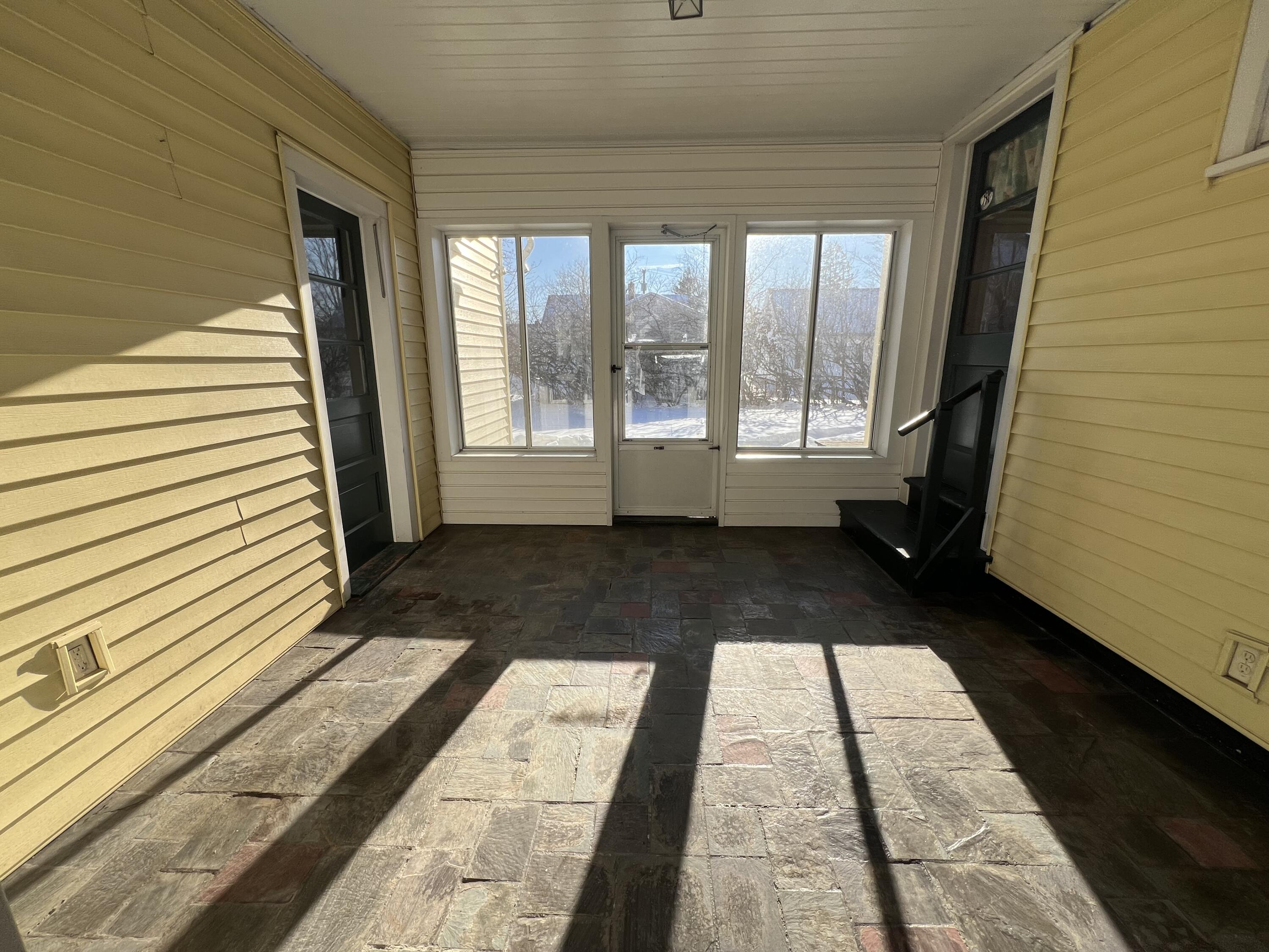 12 Sheltra Avenue Biddeford, ME 04005 - Photo 2 of 3 Breezeway