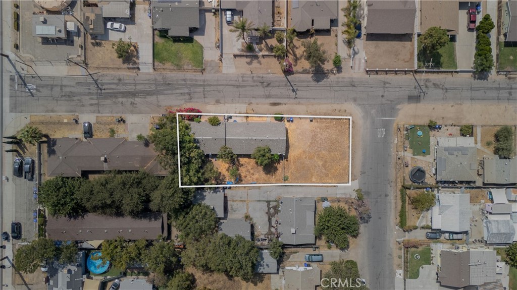 26466 Temple Street Highland, CA 92346 - Photo 4 of 10