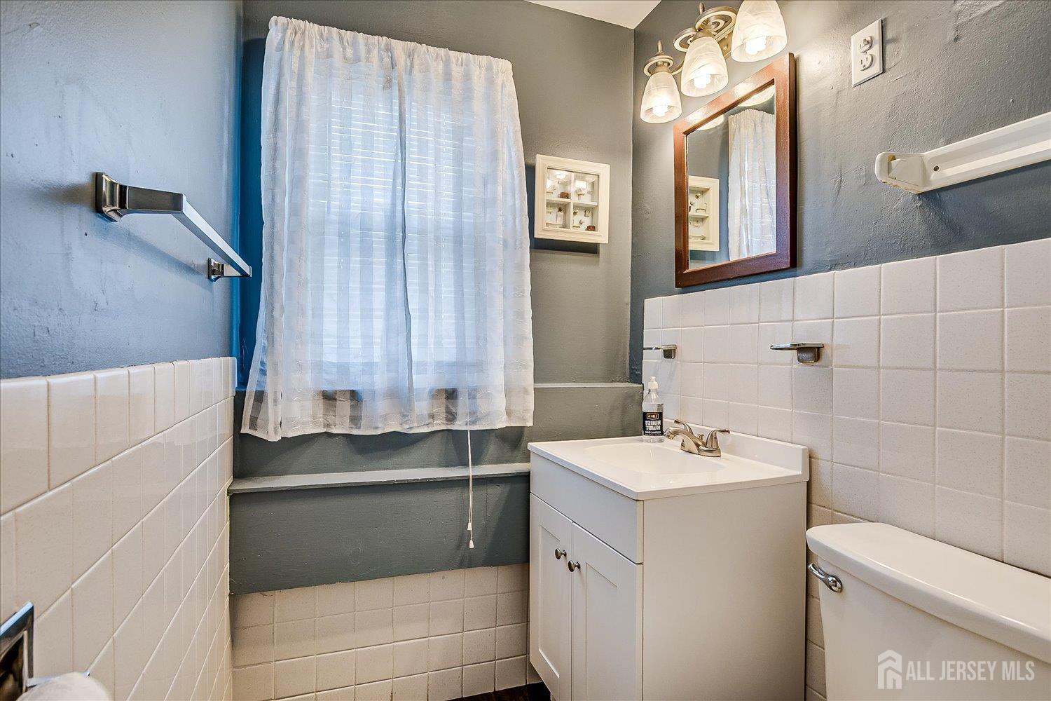 2145 Keller Crescent Union, NJ 07083 - Photo 29 of 34